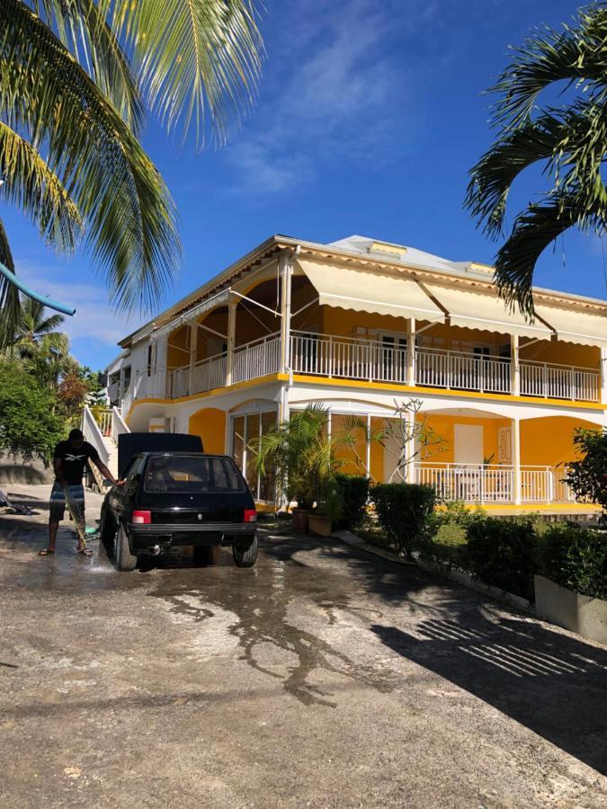 Ti Kaz A Patou, Au Coeur De L'Ile. Apartment Baie-Mahault Ngoại thất bức ảnh