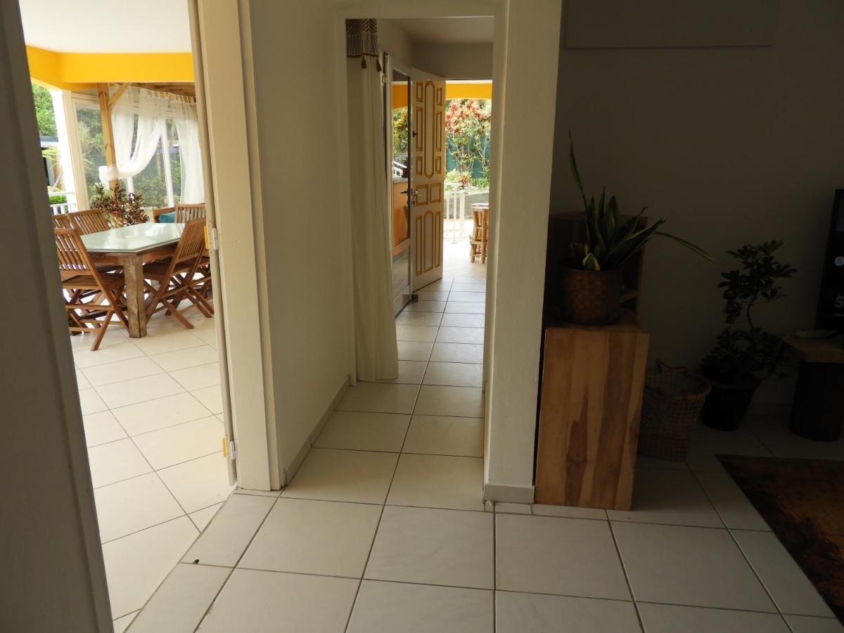 Ti Kaz A Patou, Au Coeur De L'Ile. Apartment Baie-Mahault Ngoại thất bức ảnh